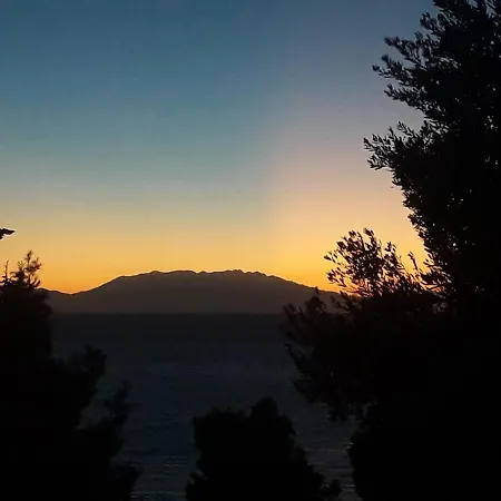 Aetofolia بيت للعطل *